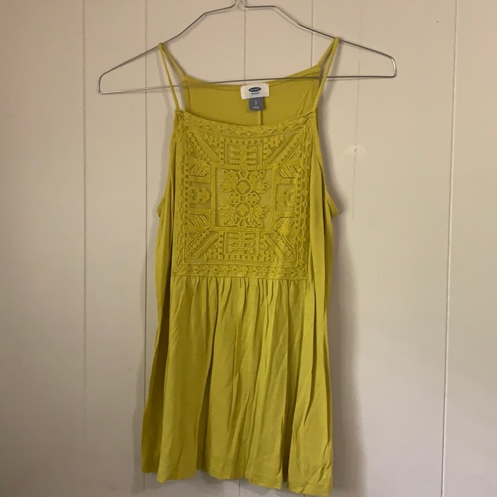 ☀️ Yellow Spaghetti Strap Shirt